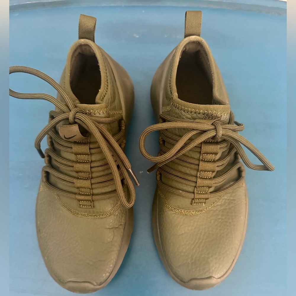 Nike Olive Green Lace-Up / Slip on Sneakers